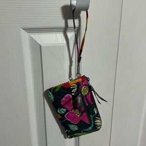 Vera Bradley floral wristlet